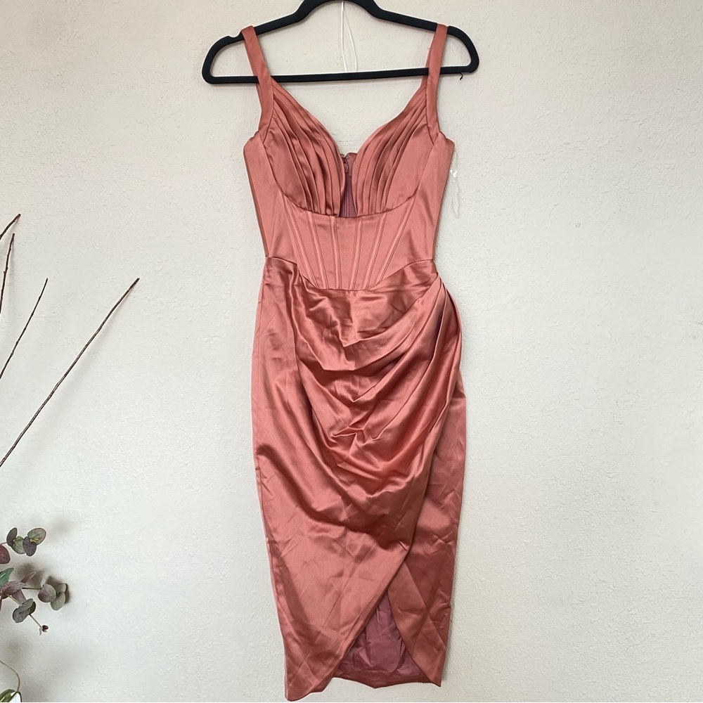 HOUSE OF CB 'Faye' Rose Satin Pleated Midi Dress NWOT size S - Picture 5 of 8